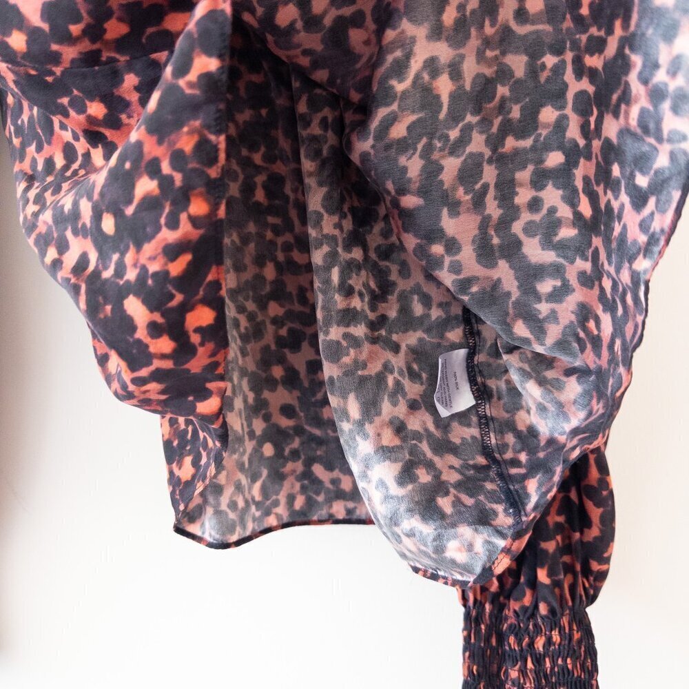 Marie Oliver 100% Silk Sofia Blouse in Vermillion Print, Size M - Picture 8 of 12